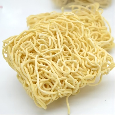El huevo secó los tallarines inmediatos chinos flotantes 400g abulta cocción rápida de los Ramen