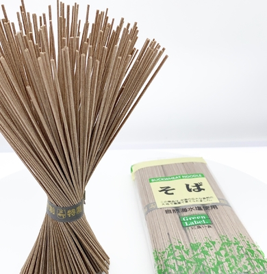 Los tallarines secos negros de Soba del Udon del estilo chino cargan sabor del alforfón de la pérdida 1kg